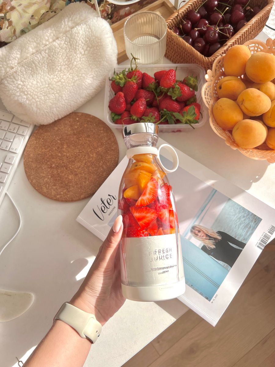 Electric Juicer Blender USB Mini Fruit Mixers Fruit Juicers - CasaBloom